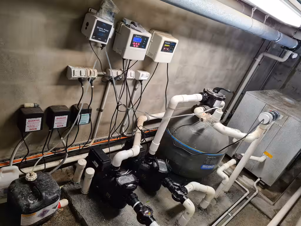 pool heating pumps installed